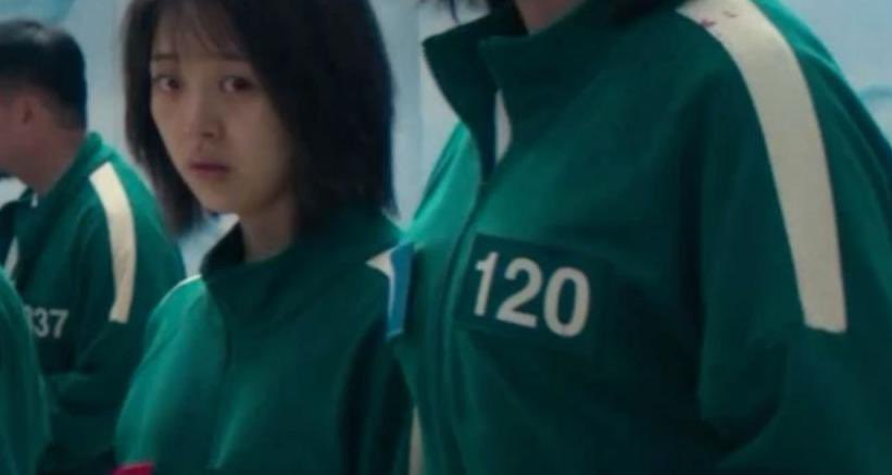 hyunmifeye's tweet photo. everytime someone says that hyunmi have a sisterhood relationship this fucking image comes to my mind n i start giggling https://t.co/YNfsLeQphK