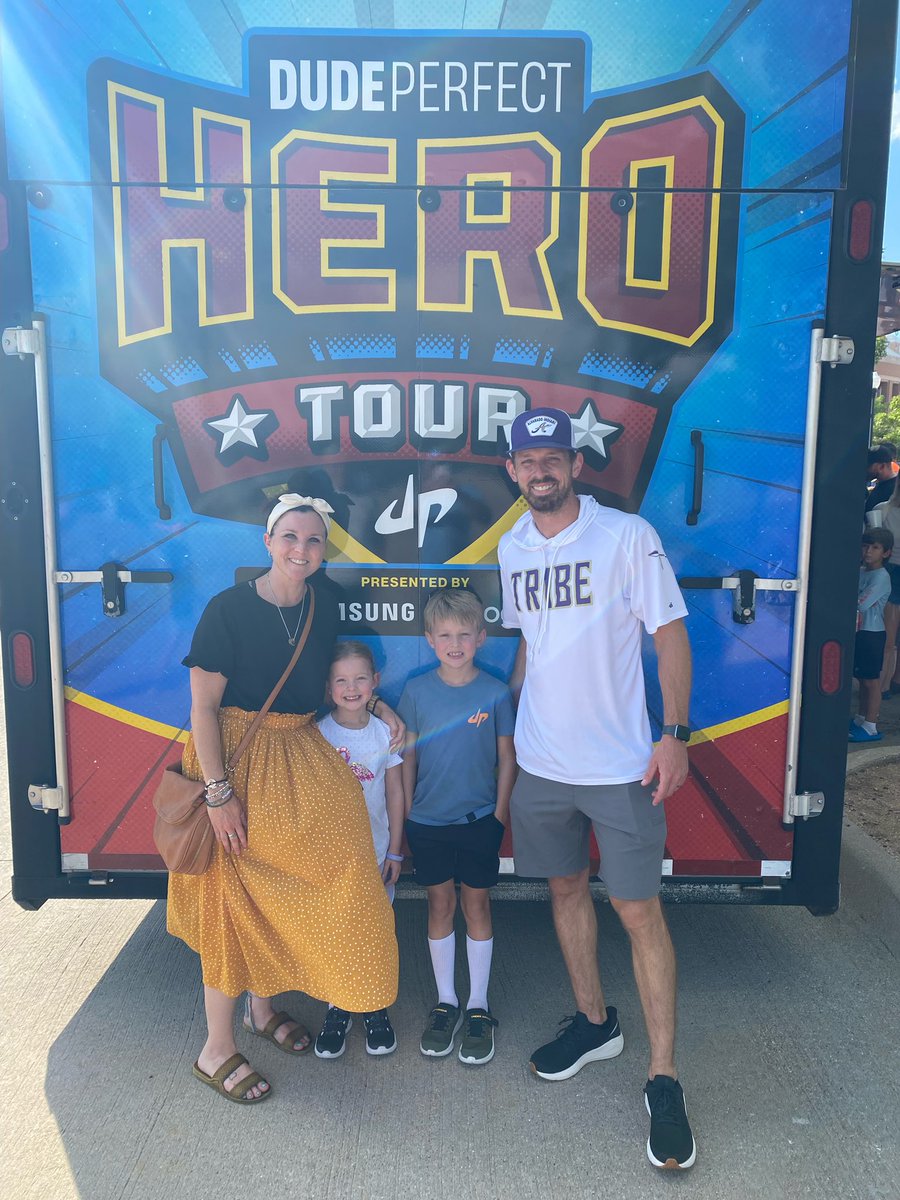 It’s July, that means football is just around the corner. Friendly reminder to players, coaches, trainers, and fans to get outside in the heat to get acclimated, even if it is just waiting in line for <a href="/DudePerfect/">Dude Perfect</a> 
<a href="/Alvarado_FB/">Alvarado Indian Football</a> #dudeperfecttour #alvaradoexcellence