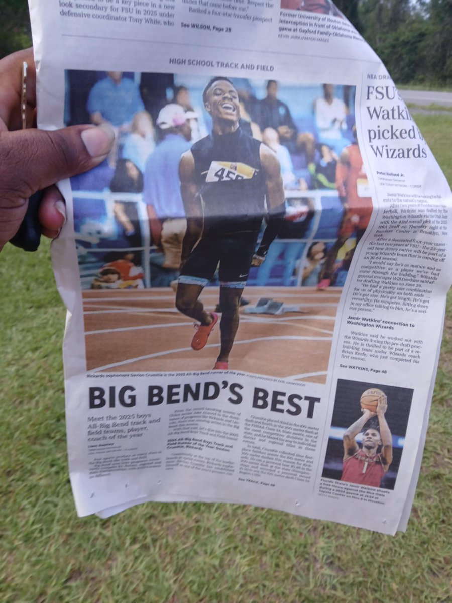 DavionCrumit1e's tweet image. Blessed to be announced big bend runner of the year🙏🏽 @_CoachBump @_CoachCod @CoachShephard @CoachMickens @CoachBillyG @evancooper2 @RonnieFouch @licostie_nick5 @Coach_2CAP @TomLoy247 @adamgorney @G_miller11 @Brohm_Brady @Coach_Grisham @pete_nochta13 @psurtain23 @D_shorts6