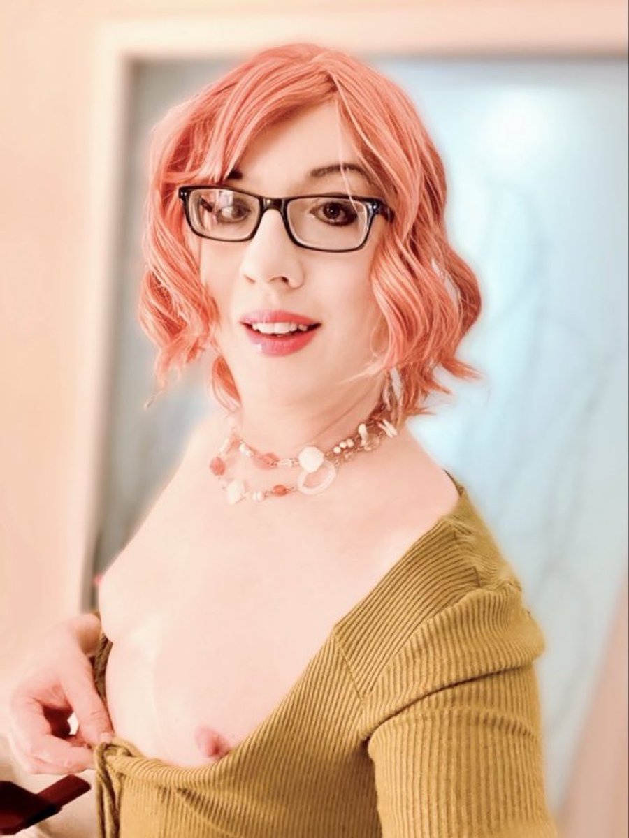 Start feminization journey today 💊💊💊💊