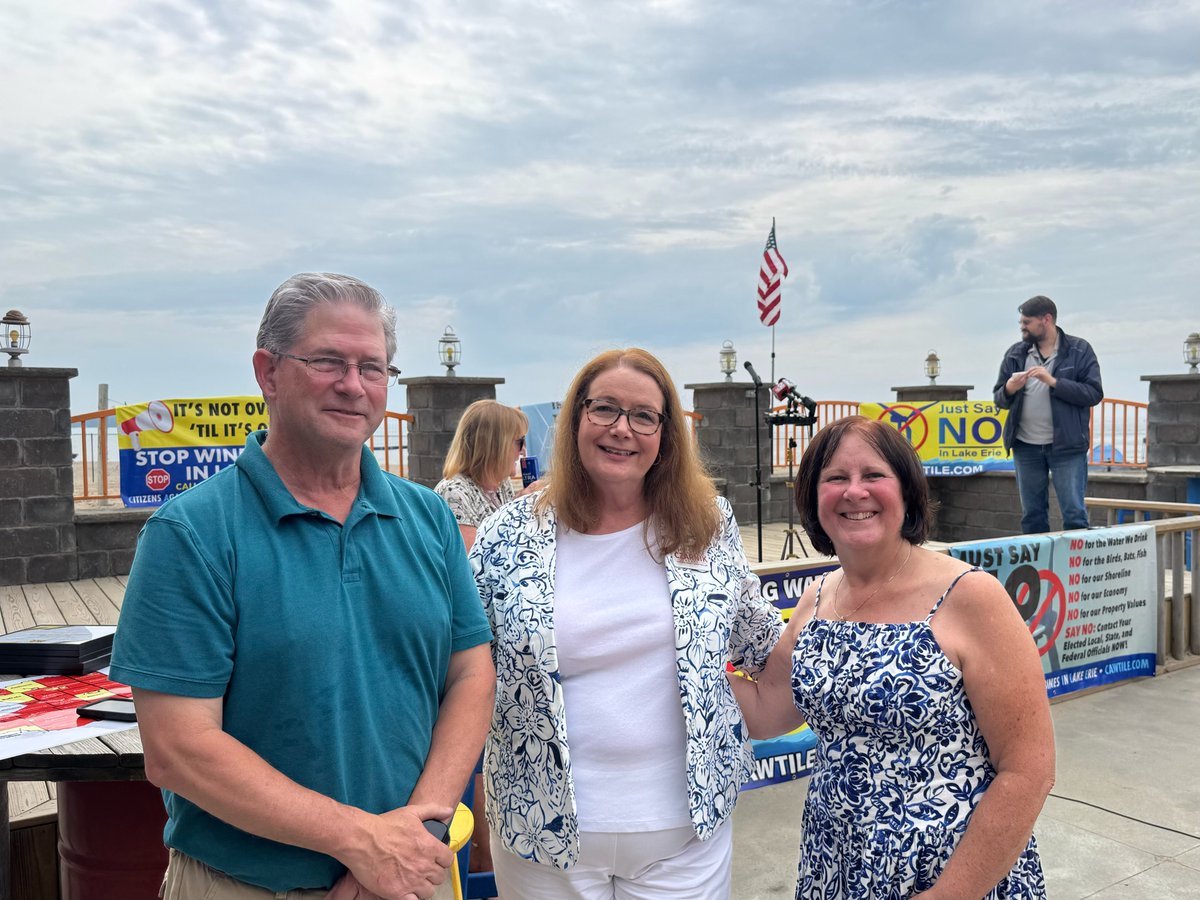CzarnikForErie's tweet image. I was proud to attend the Citizens Against Wind Turbines in Lake Erie rally tonight at Sunset Bay Beach. Lake Erie is one of the greatest assets to our region and any proposal to put wind turbines in the lake should be scrapped. Thank you to the members of CAWTILE for their…