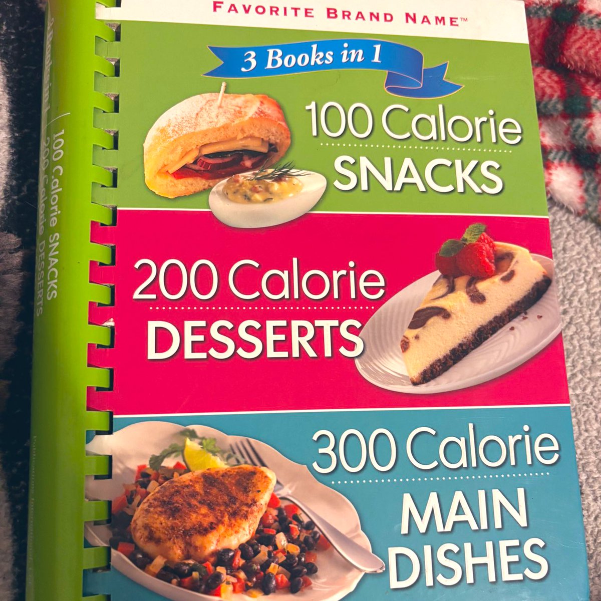 justshutupliz's tweet image. 𖤐⸒⸒ ~300 calorie main dish recipes from my thrifted Ana Cookbook ₊ ⊹ᯓ★

♡˖⊹ a recipe thread 🧵🪡  for edtwt ᰔ

tags- ricecaketwt mealspo lowcal