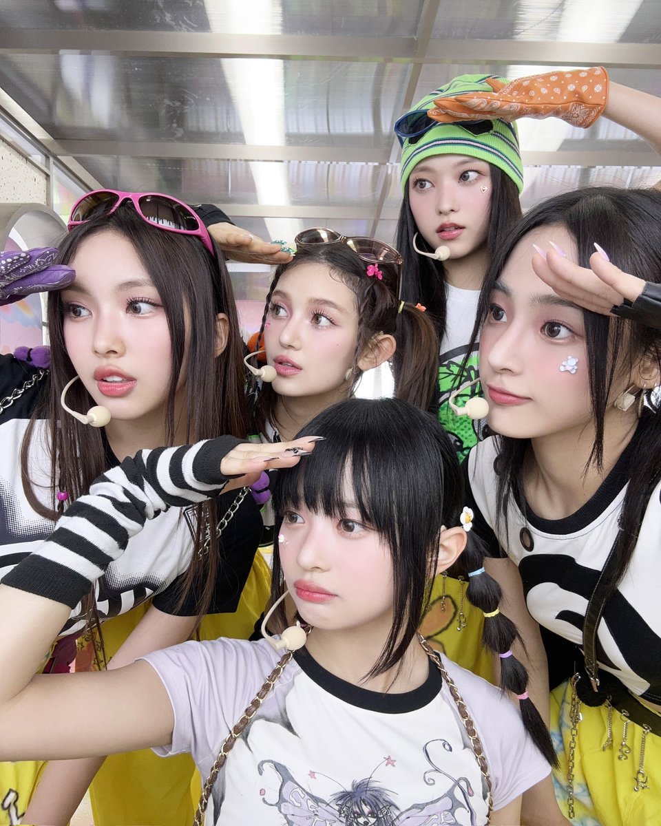 MHDHH Loops 🧸🦦🐶🐱🐹 (@newjeans_loop) on Twitter photo 