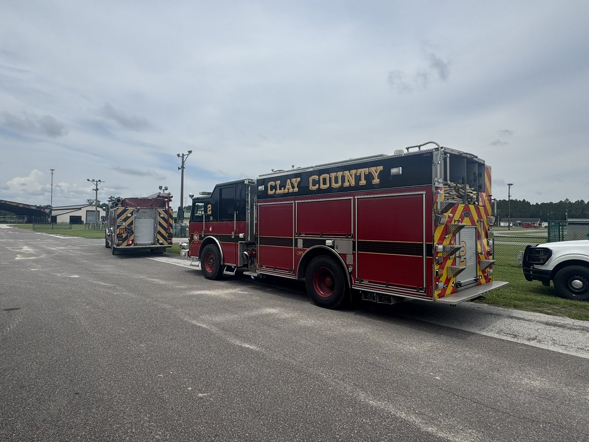 JohnSgromolo's tweet image. Today CCSO and CCFR were able to hold a live action training, simulating a large scale event with multiple agencies in response.
The dedication, energy and focus of our first responders was infectious! Thank you to our over 80 volunteers who helped role play! #ClayDontPlay!