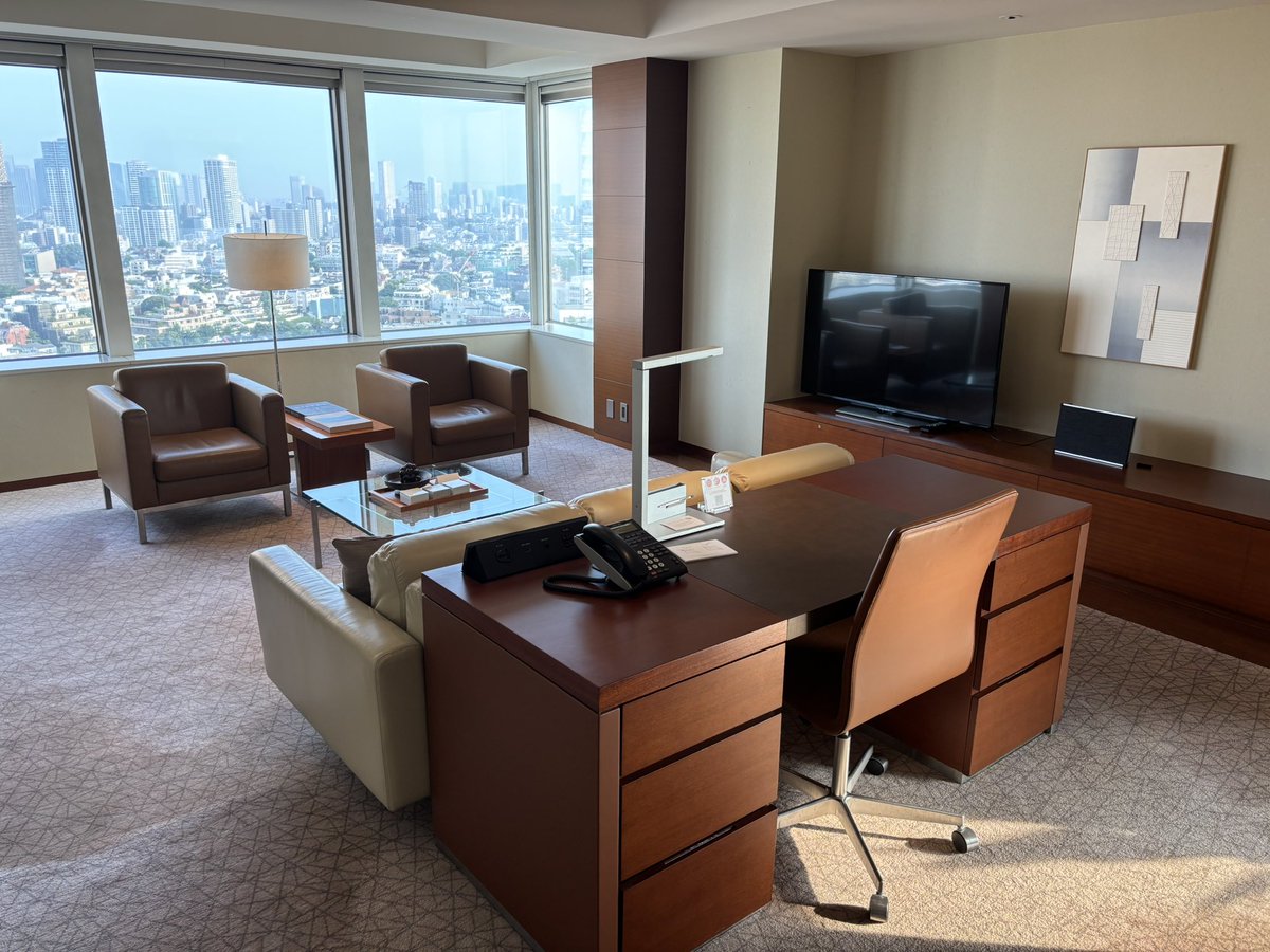 charlieb_lucy's tweet image. Grand Hyatt Tokyo. SUA利用からさらにDiplomat Suiteへ。快適すぎて名残惜しいです。素晴らしい東京滞在となりました