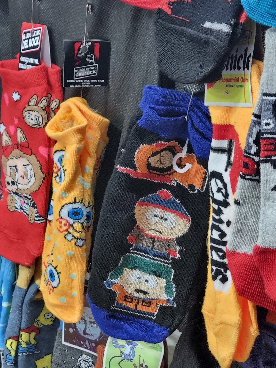 cryleboss's tweet image. I love seeing things related to my fixation in public but I get embarrassed and don't know what to say