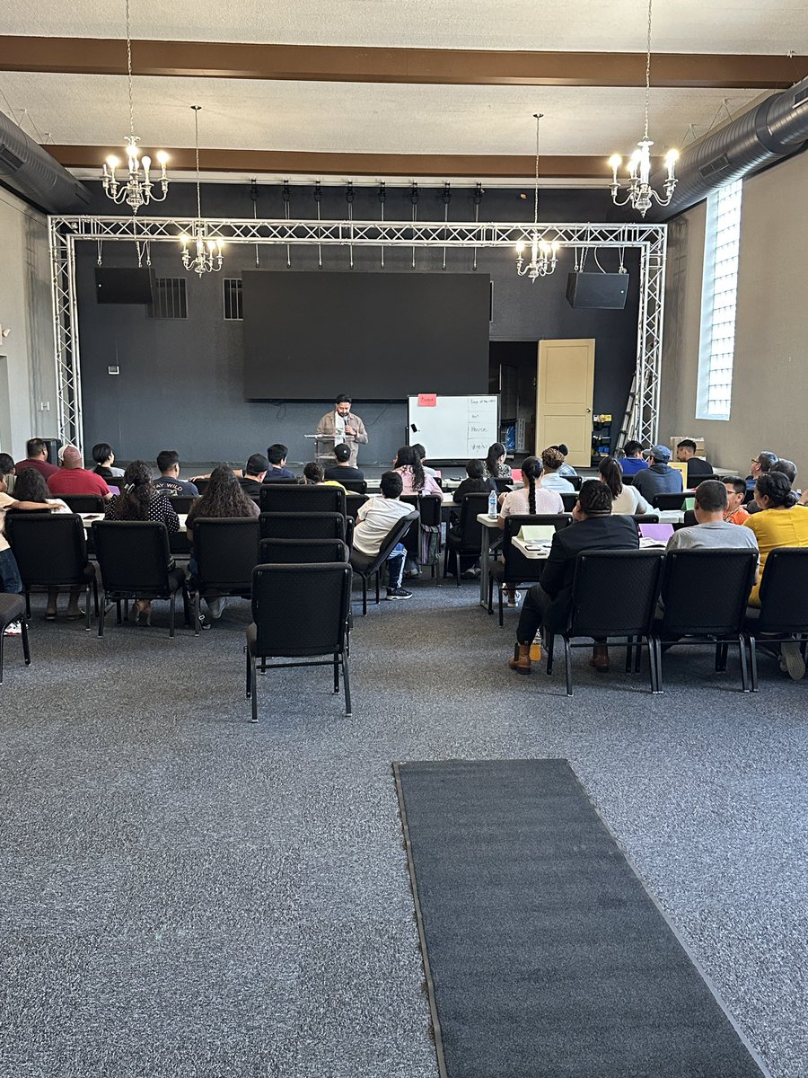 ISMAEL_JR_'s tweet image. 📚 Day 2 of ESL classes is underway at Libre! This is just one of many ways The Libre Institute empowers the Latino community by removing language barriers and opening doors to opportunity. ¡Vamos adelante juntos! 🌟 #Empowerment #ESL #LibreInstitute
@LIBREWisconsin…