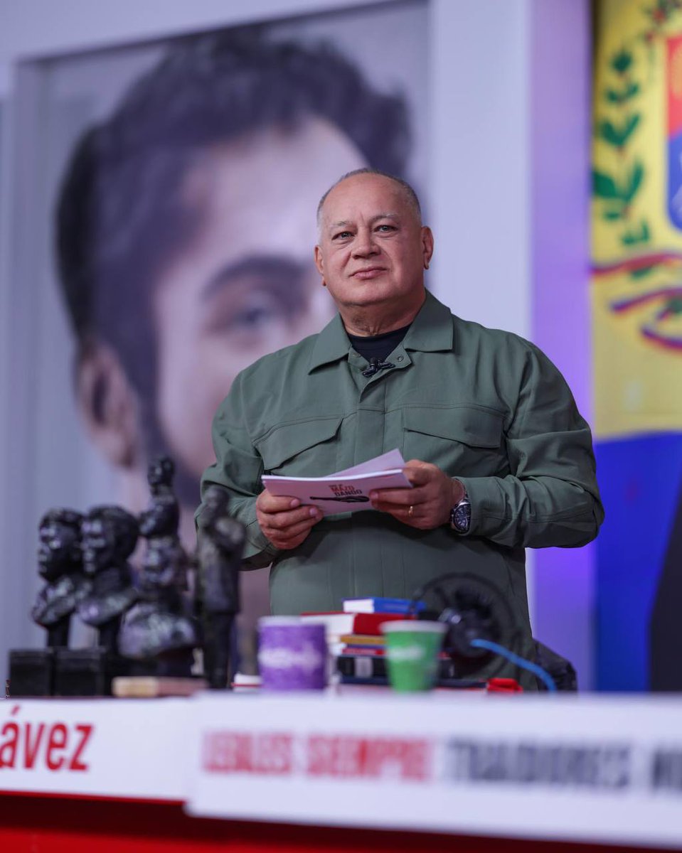 Con el Mazo Dando (@conelmazodando) on Twitter photo #EnVivo <a href="/dcabellor/">Diosdado Cabello R</a>: La ONU no existe, es de verdad uno de los organismos que da pena. ¡Vergüenza da la ONU!
#BukeleSecuestradorYCobarde #EnVivo <a href="/dcabellor/">Diosdado Cabello R</a>: La ONU no existe, es de verdad uno de los organismos que da pena. ¡Vergüenza da la ONU!
#BukeleSecuestradorYCobarde