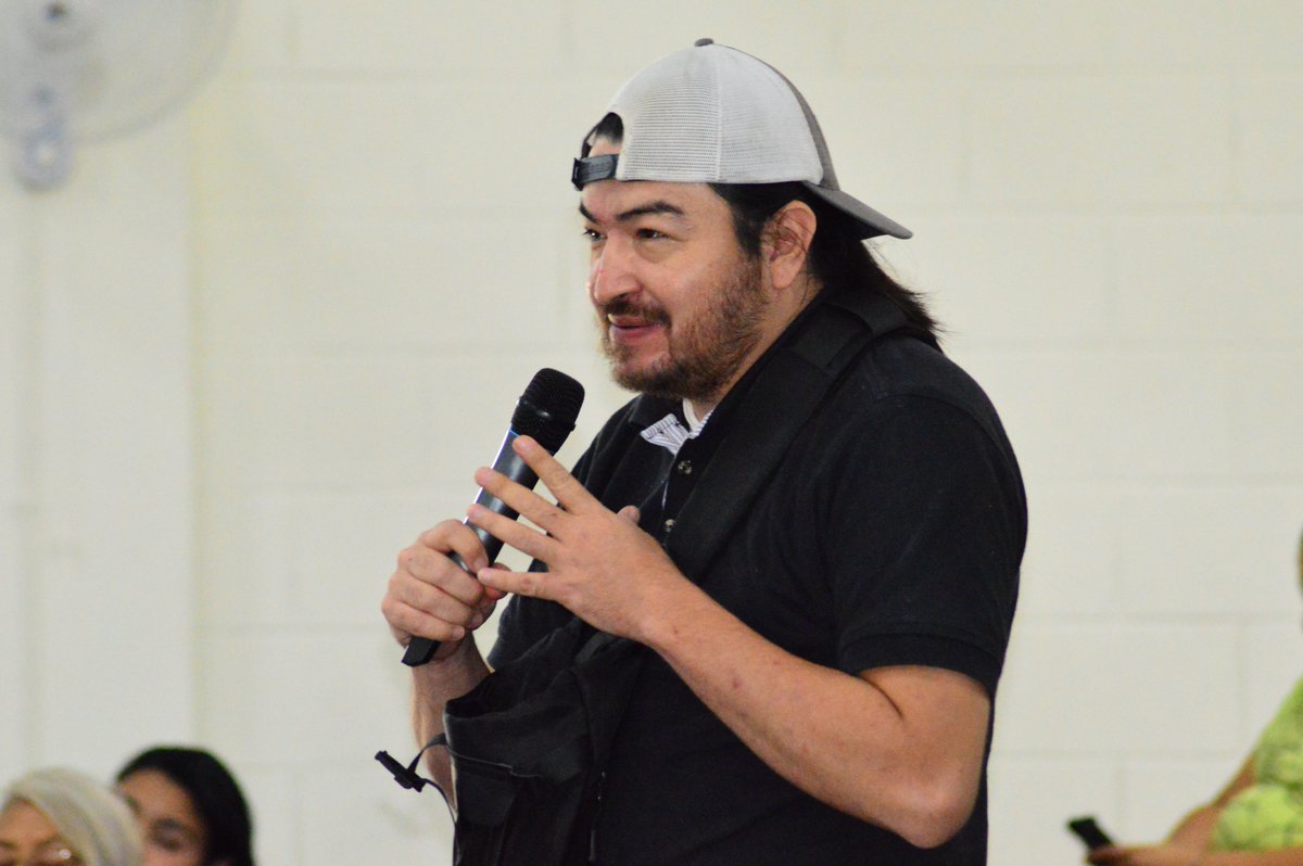 📣 ¡Impulsando el crecimiento empresarial! ⬆

🟠 Este día La Dirección de Emprendedurismo e Innovación de la <a href="/UFGoficial/">Universidad Francisco Gavidia - UFG</a>, en alianza con el Ministerio de Economía a través de la Dirección de Innovación y Competitividad, realizaron la Masterclass: Ruta Digital te Fortalece 💻✨.