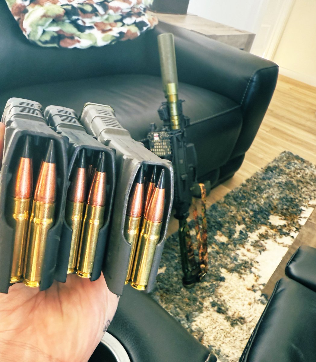 pinksphinx tweet media