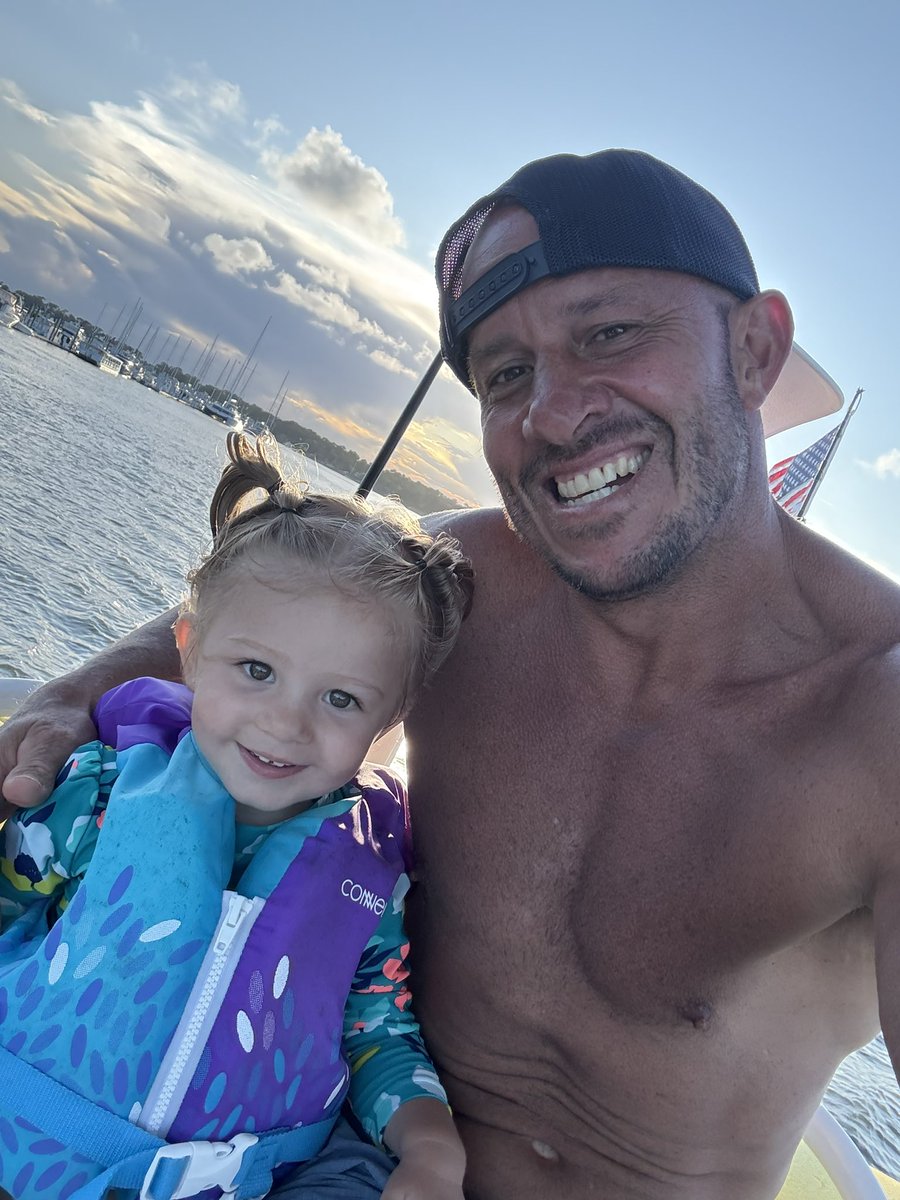 Modsquad0803's tweet image. Very grateful to spend time on the water with my  grand baby Aria!!