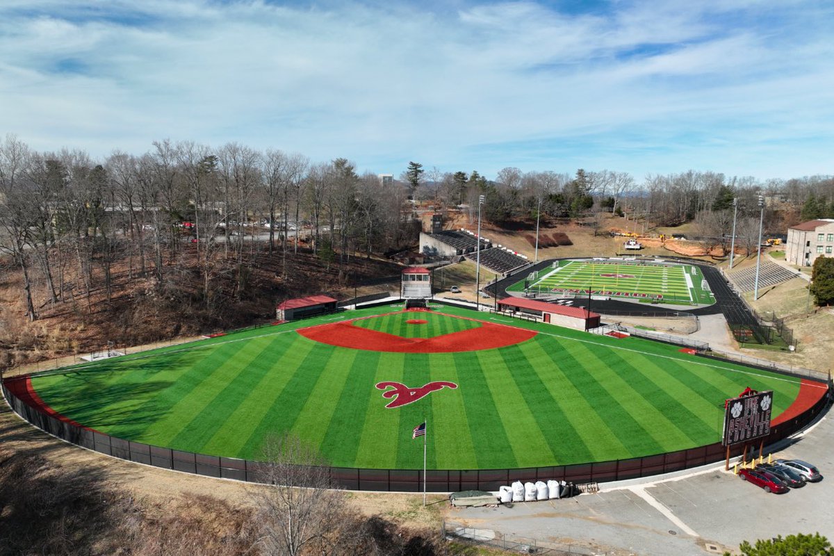 HSBaseballField's tweet image. Asheville High School (Asheville, North Carolina) #GoCougars @AshevilleHighB1 @HighSchoolOT @PrepBaseballNC @asheville_high @_NCBCA @Chris_Womack @EvanGerike #HsBaseballFields