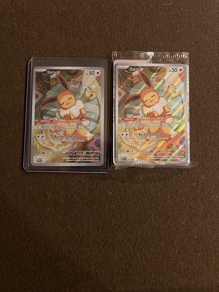 murrayscards's tweet image. Two more prismatic eevee promos: $10 

See photos for condition: Cards will range from near mint to moderately played in most listings especially vintage. #murraystacksale