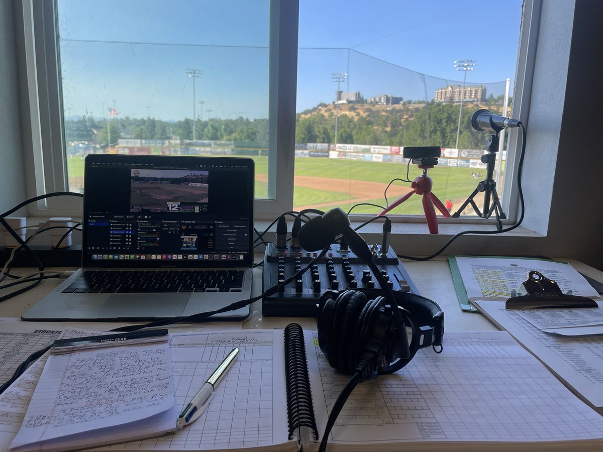 BryanWe94586914's tweet image. Warm one tonight in Medford!! @MedfordRogues looks to even up the series against the @humboldtcrabs. Catch the action on my YouTube channel: Bryan Welch!! @PacEmpireLeague @STAAtalent
m.youtube.com/@bryanwelch460…