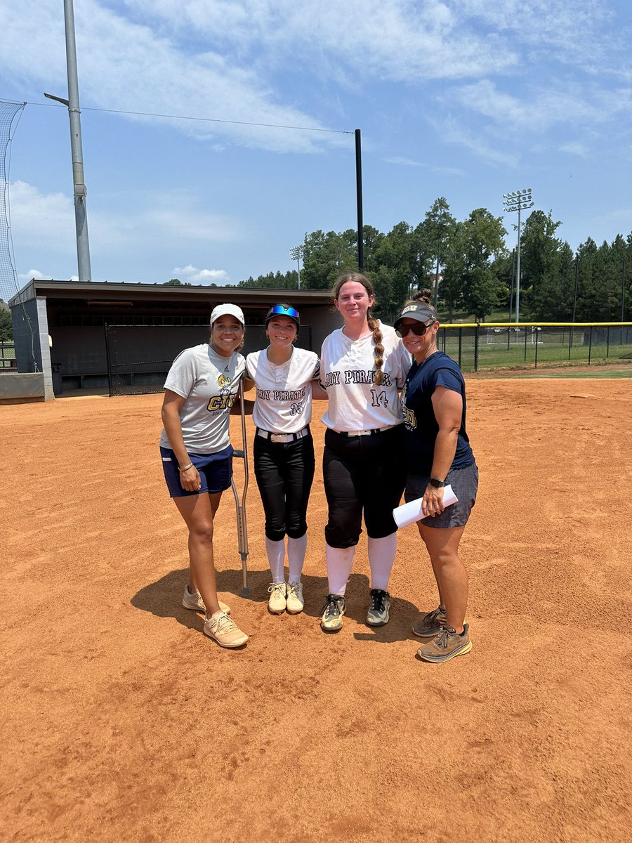 Lexi Johnson (@lexijohnson2026) on Twitter photo Had an amazing time at <a href="/CIURamsSoftball/">CIU Rams Softball</a>
camp today. Thank you to the coaches and players for providing me with new drills to work on and for the constructive feedback. Can’t wait to be back on campus soon!
<a href="/CoachAllenCIU/">Sara Allen</a> <a href="/PRLadyPirates/">Lady Pirates</a> Had an amazing time at <a href="/CIURamsSoftball/">CIU Rams Softball</a>
camp today. Thank you to the coaches and players for providing me with new drills to work on and for the constructive feedback. Can’t wait to be back on campus soon!
<a href="/CoachAllenCIU/">Sara Allen</a> <a href="/PRLadyPirates/">Lady Pirates</a>