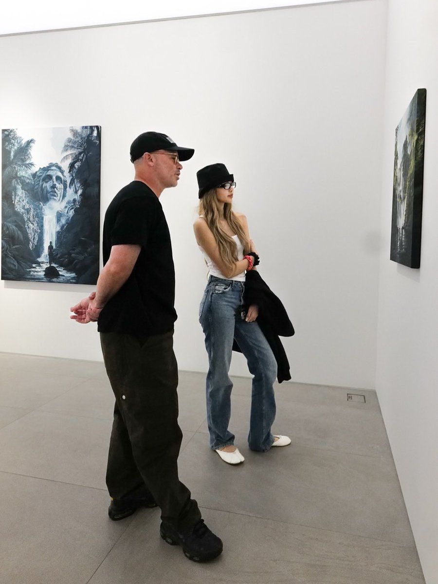 Daniel Arsham (American Visual Artist) IG update with #LISA:

“My friend lalalalisa_m came by to preview my exhibition "Memory Architecture" in Seoul. You can join me today for the opening of the exhibition at perrotin from 5-7 pm. I will also be signing copies of my books which