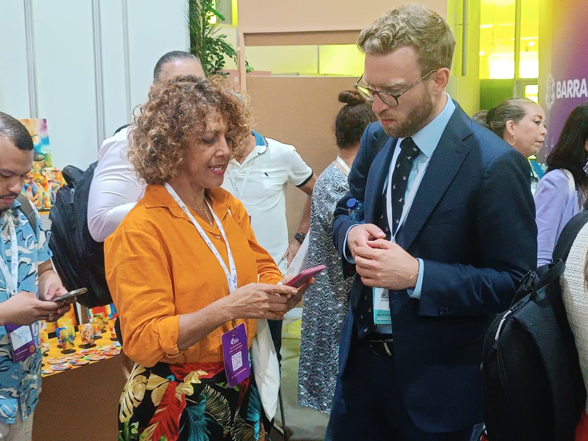 UsolidariaCo's tweet photo. #Atlántico | Estamos activos en la #OCDE en los foros de interés para la economía solidaria. También promoviendo nuestro portafolio institucional con los emprendedores que están ofertando sus productos. #SomosPoderSolidario
#BAQModoOCDE https://t.co/MI3wSjEBdu