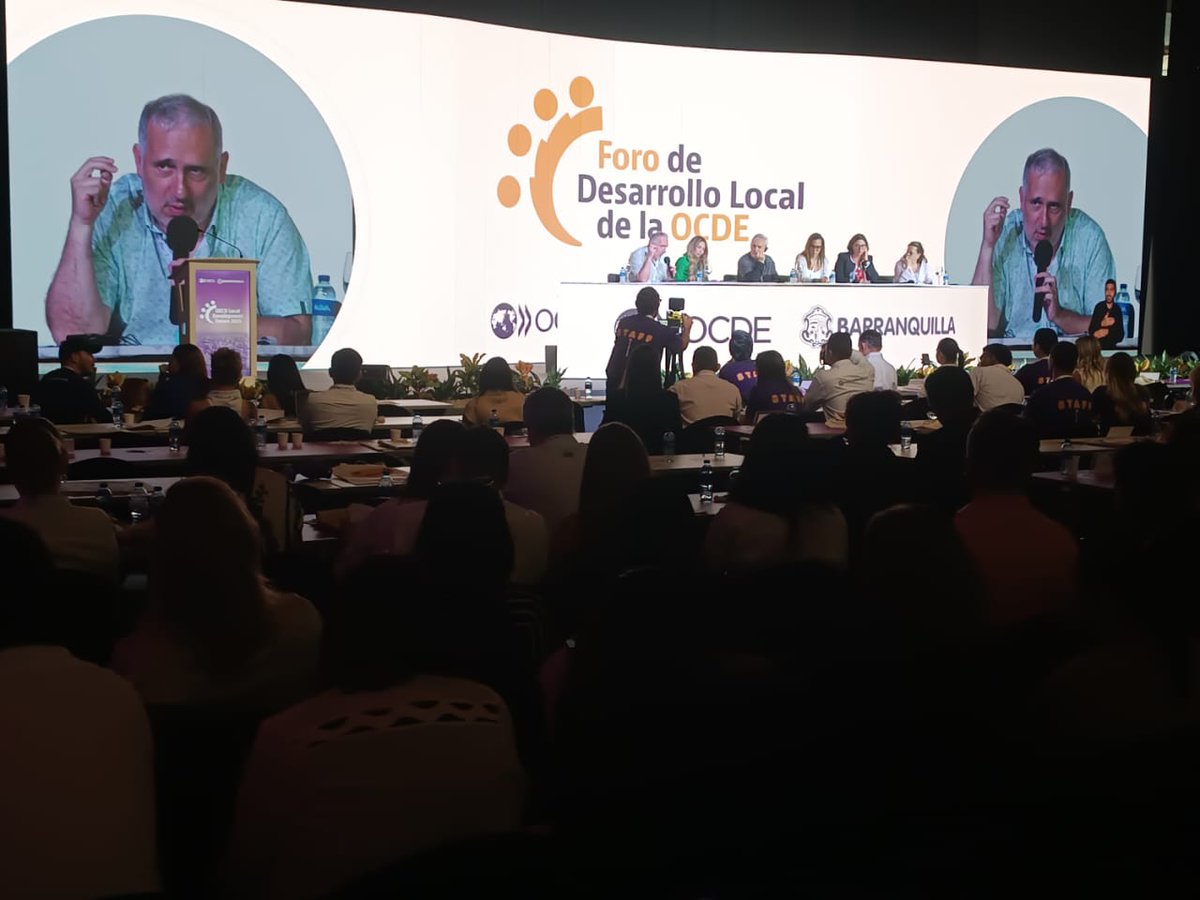 UsolidariaCo's tweet photo. #Atlántico | Estamos activos en la #OCDE en los foros de interés para la economía solidaria. También promoviendo nuestro portafolio institucional con los emprendedores que están ofertando sus productos. #SomosPoderSolidario
#BAQModoOCDE https://t.co/MI3wSjEBdu