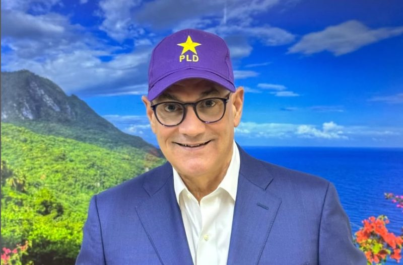 elnuevodiariord's tweet photo. Gonzalo Castillo sale al ruedo político con gorra morada y llamando al PLD a trabajar con humildad. 

Visita nuestro canal de YouTube: 
🤳 https://t.co/QPJ90coGsh

#ElNuevoDiarioRD https://t.co/ocpWi2a2wi