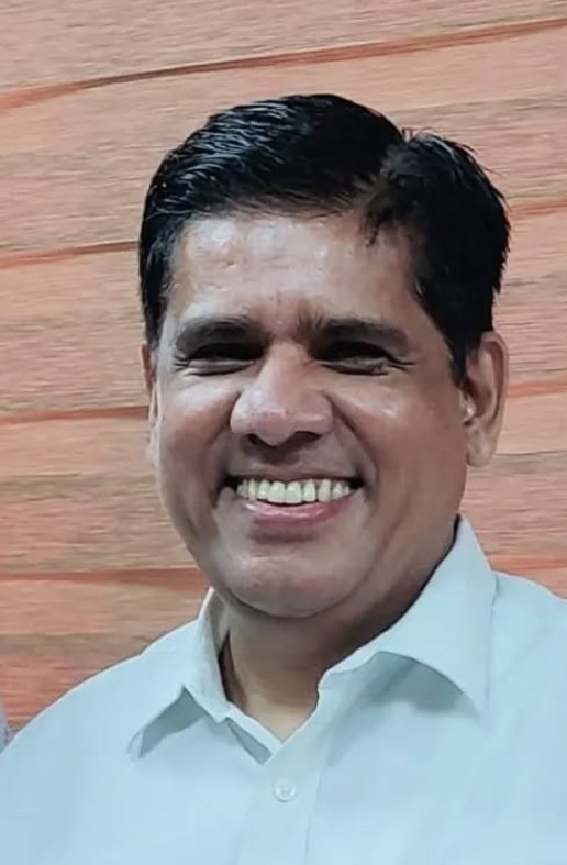 #IAS Gouri Shanker Priyadarshi
2002 Commissioner &amp; Secretary Rural Development UP LUCKNOW
को जन्मदिन🎂 की हार्दिक बधाई और शुभकामनाएं 🎁