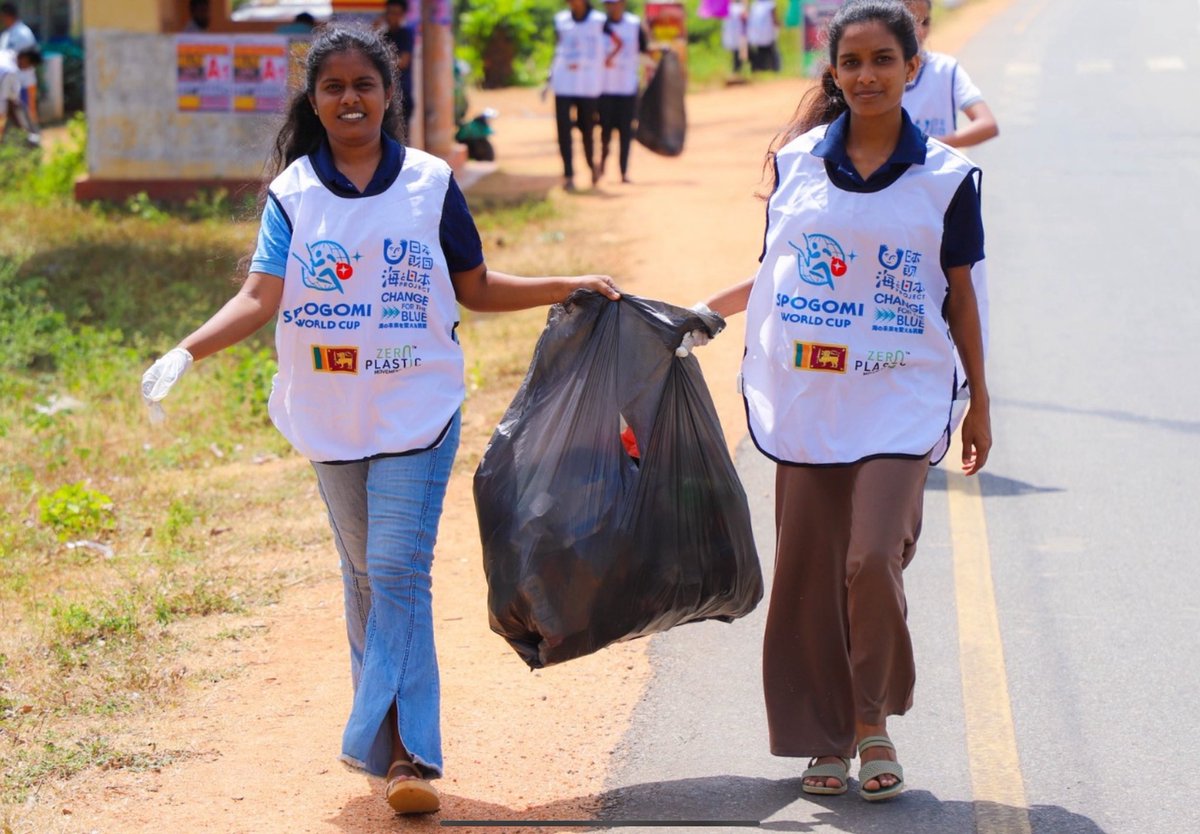 ErikSolheim's tweet image. From Conflict to Connection — A New Chapter in Vavuniya 💚
Vavuniya was once at the heart of Sri Lanka’s 🇱🇰 long civil war — a place where communities bore the pain of separation, loss, and deep challenges. I visited many times during the peace process.
Today, something…