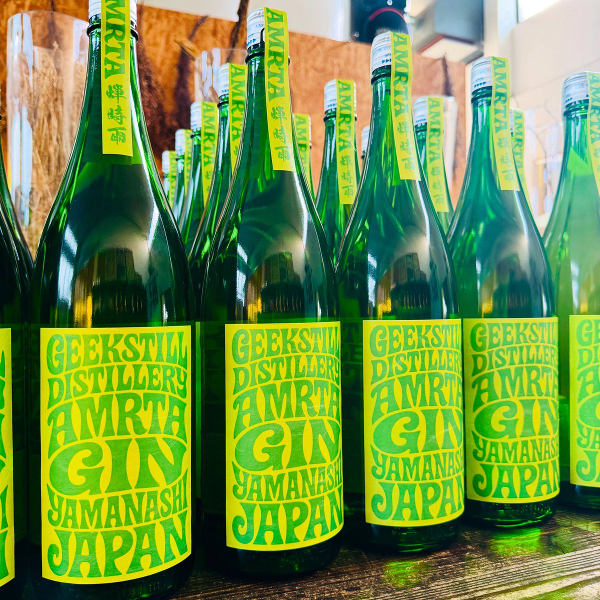 GEEKSTILL1's tweet image. 蝉時雨の準備が整いました。よろしくお願いいたします。
#geekstill 
#amrta
#四季シリーズ
#クロモジとダンコウバイ