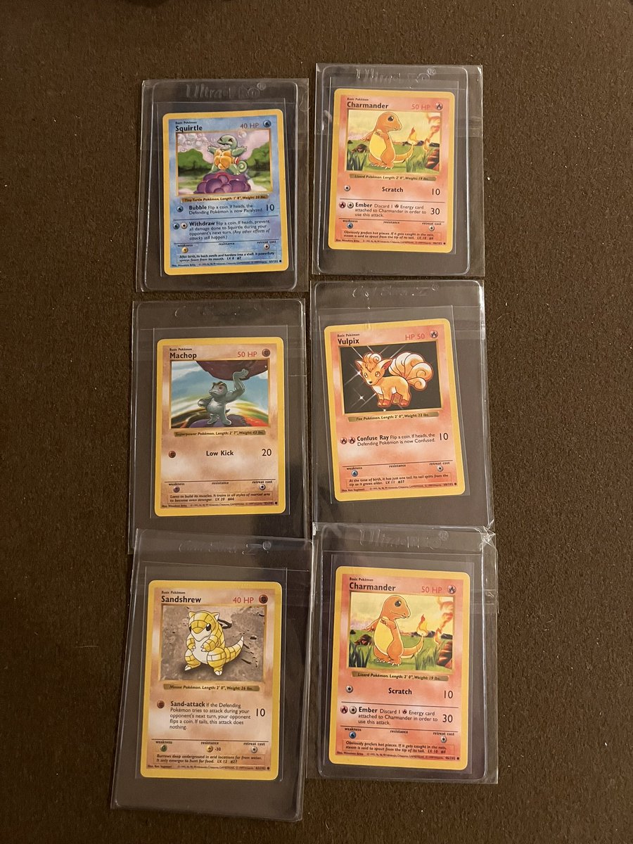 murrayscards's tweet image. Shadowless base set lot: $8

See photos for condition: Cards will range from near mint to moderately played in most listings especially vintage. #murraystacksale