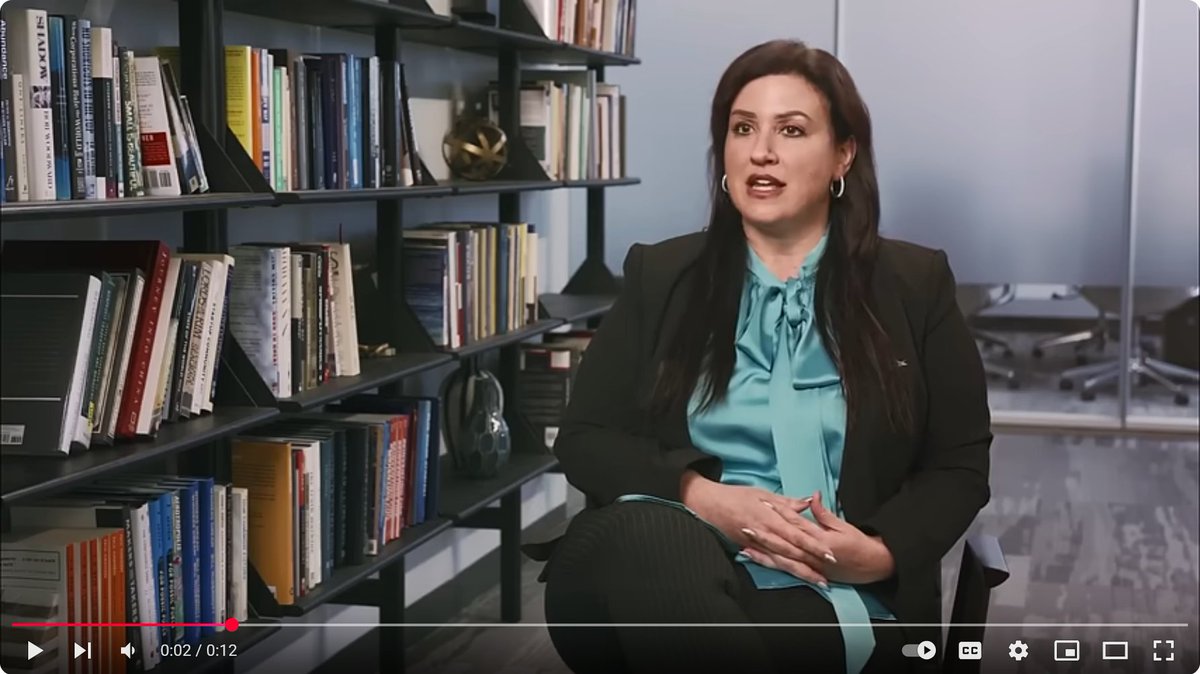 HeIsRightAgainX's tweet image. What is up with all these YouTube commercials with all these zaftig yentas with all the botox lips touting @DenverSouth?
It's like a series of weight loss and botox commercials... WTF??!?!?!?