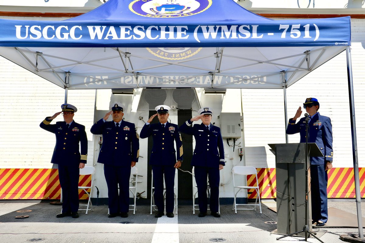 USCGPACAREA's tweet image. On July 7th, CGC WAESCHE welcomed MCPO Magdiel Torres as the new Command Senior Enlisted Leader during a Change of Watch ceremony! 🚢 Coming from CGC HAMILTON, he continues a legacy of leadership. Let&apos;s celebrate this important transition in the Coast Guard!