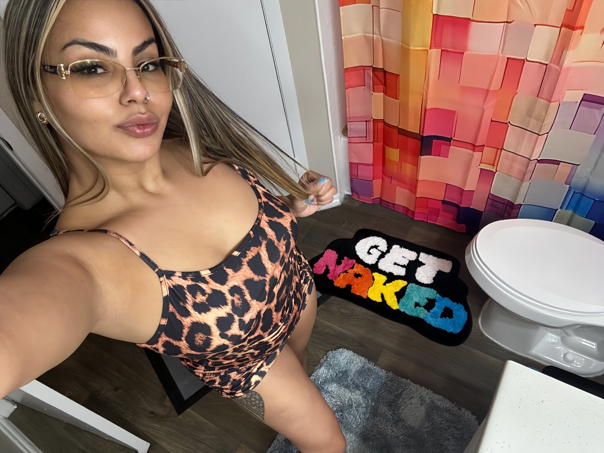 I love when my supporters surprise me things from my wish list &amp; Amazon Prime day deals is here! Spoil me with gifts 🥰🎁

amazon.com/hz/wishlist/ls…