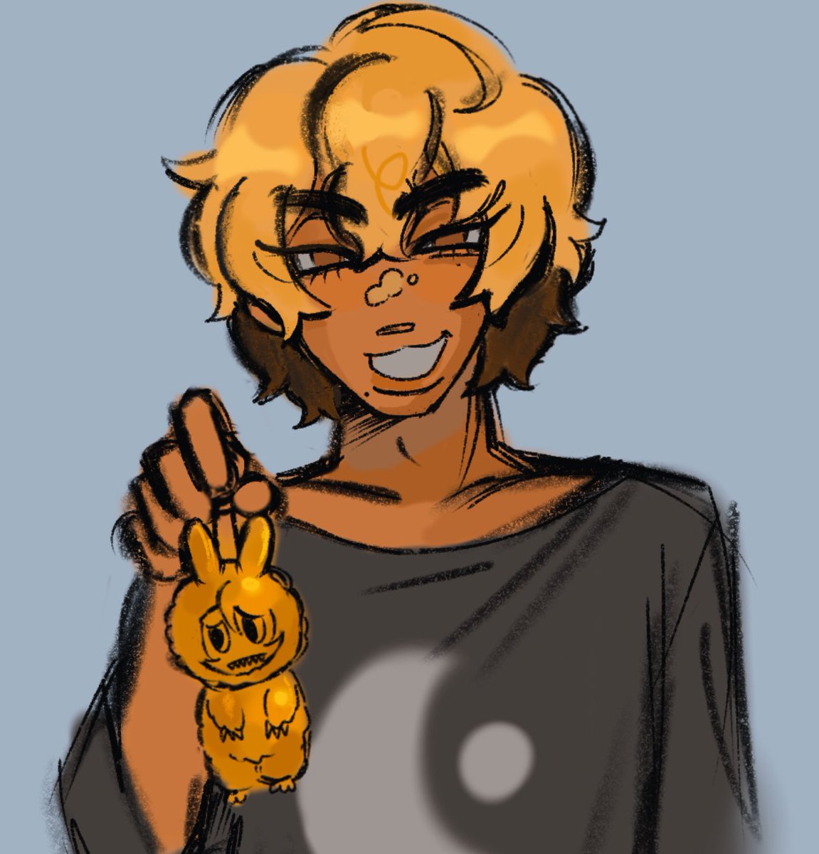 timelypuppy's tweet image. 🌻: im the owner of the only 24 karat Alfred Labubu