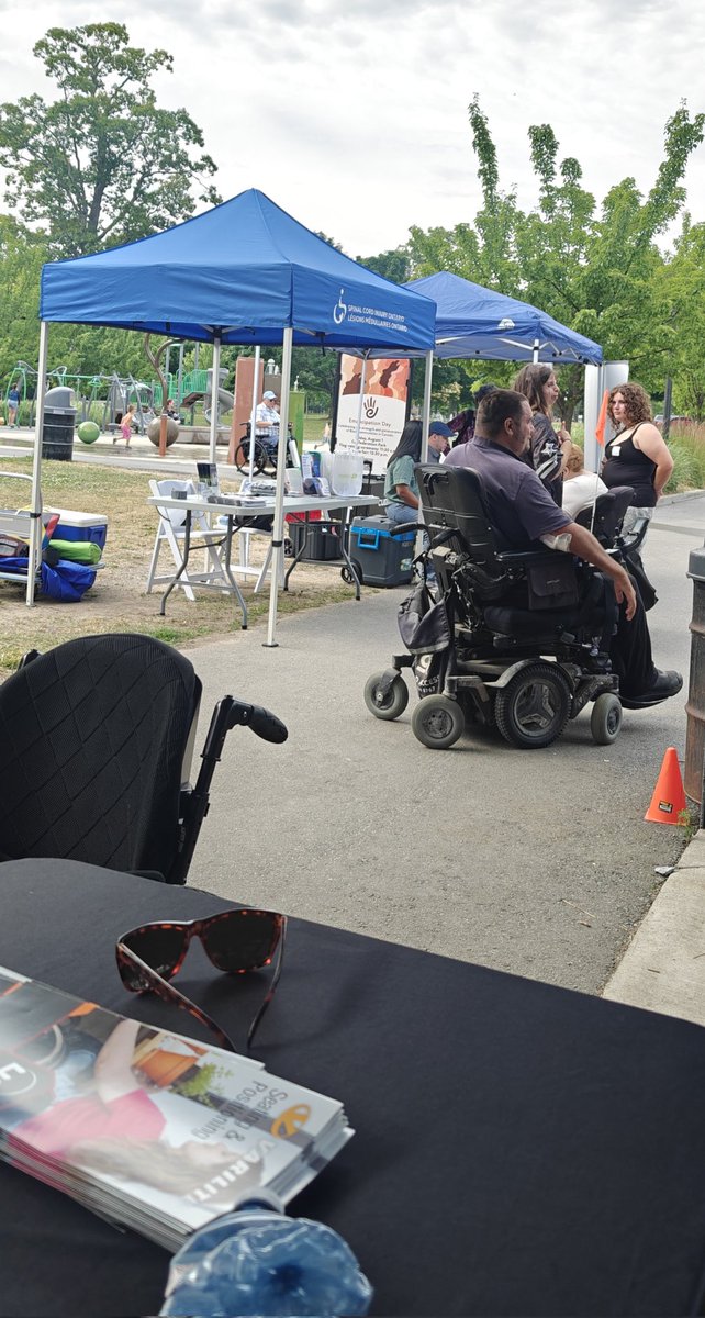 49 Bespoke tweet media