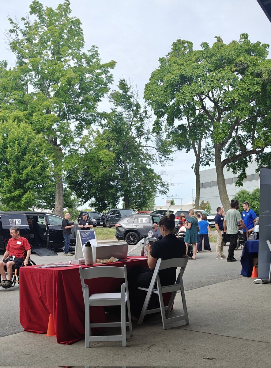 49 Bespoke tweet media