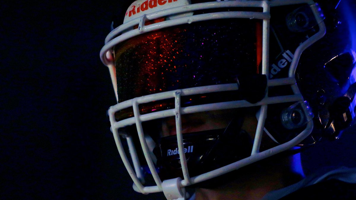 mindsetmediastd's tweet image. Special “Thank You” to @LIONSTRONGFB @LionSportsCHS @CentralCheer2 @CCLionpride for allowing me to be a visionary/creative and help create the hype videos for fall sports this year! #MiNDSETMedia #LionSTRONG #hypevideo #videoshoot #lighting #creative
