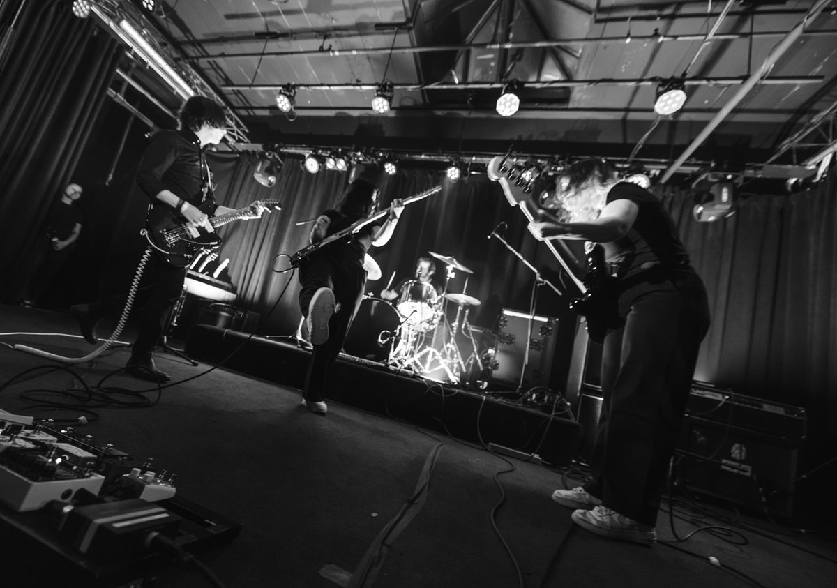 Andrew Ross (@spinthisaross) on Twitter photo Had the pleasure of seeing the amazing band <a href="/CircusTrees/">Circus Trees</a> back on 6/27 at the <a href="/TaffetaMusic/">Taffeta Music</a> in Lowell, Mass. and decided to write about the show. Head on over to nhsoundwaves.net and click the Amped Up section to read all about it. 📸 credit: Adam Parshall
<a href="/FivebytwoR/">FiveByTwo Records</a> Had the pleasure of seeing the amazing band <a href="/CircusTrees/">Circus Trees</a> back on 6/27 at the <a href="/TaffetaMusic/">Taffeta Music</a> in Lowell, Mass. and decided to write about the show. Head on over to nhsoundwaves.net and click the Amped Up section to read all about it. 📸 credit: Adam Parshall
<a href="/FivebytwoR/">FiveByTwo Records</a>