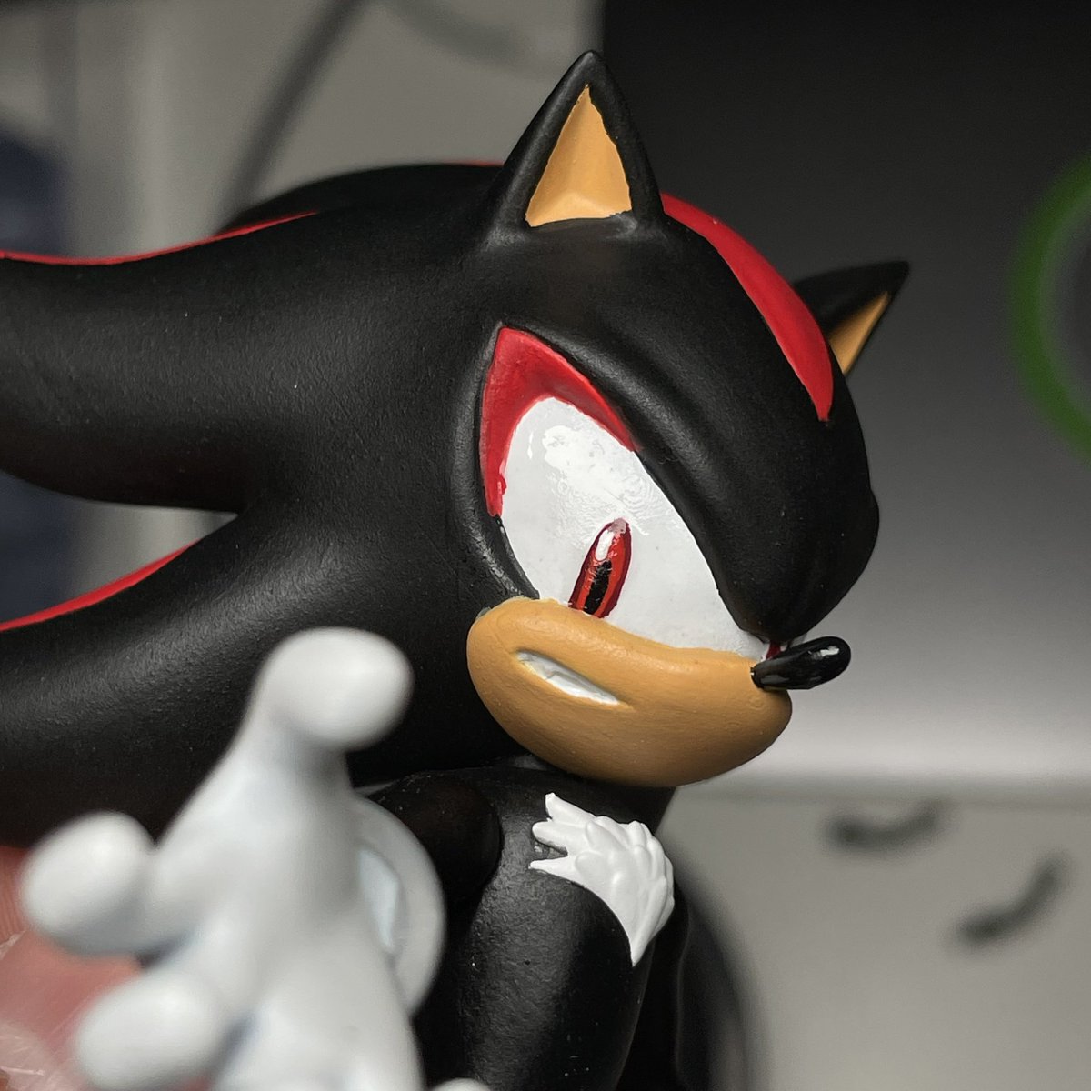 TitoTheOG's tweet image. Who else misses shadows little fang 🥰