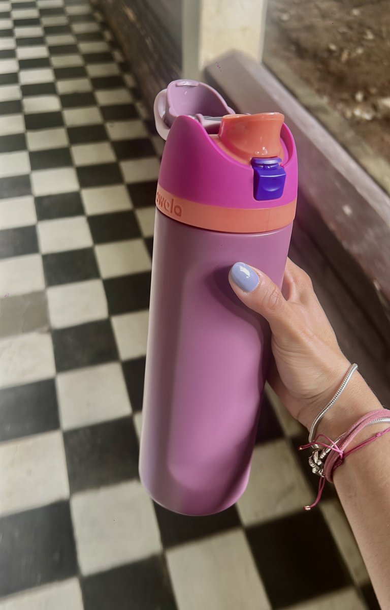 Stefany Durón ᥫ᭡ tweet media