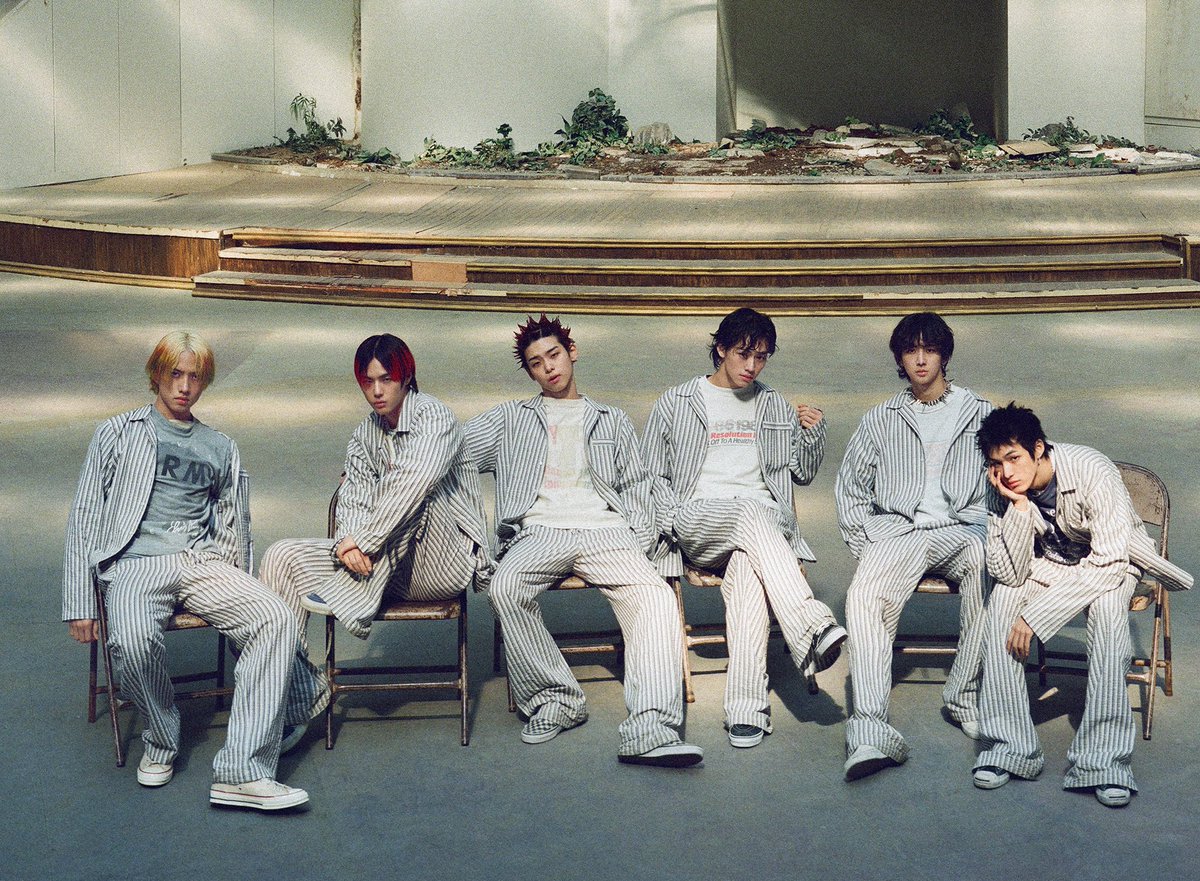 82MAJOR_231011's tweet image. [📝]
82MAJOR Play Brain Rot Q&amp;amp;A While On The ‘82SYNDROME’ Tour
#biaswrecker 

🔗 thebiaswrecker.com/blog/82major-p…

#82MAJOR #82메이저 #에이티투메이저