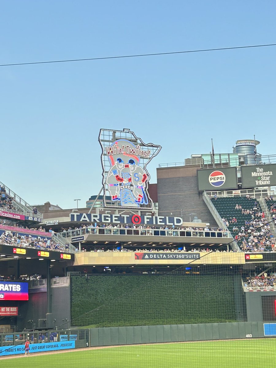 Waste of money coming to watch you play <a href="/Cubs/">Chicago Cubs</a>