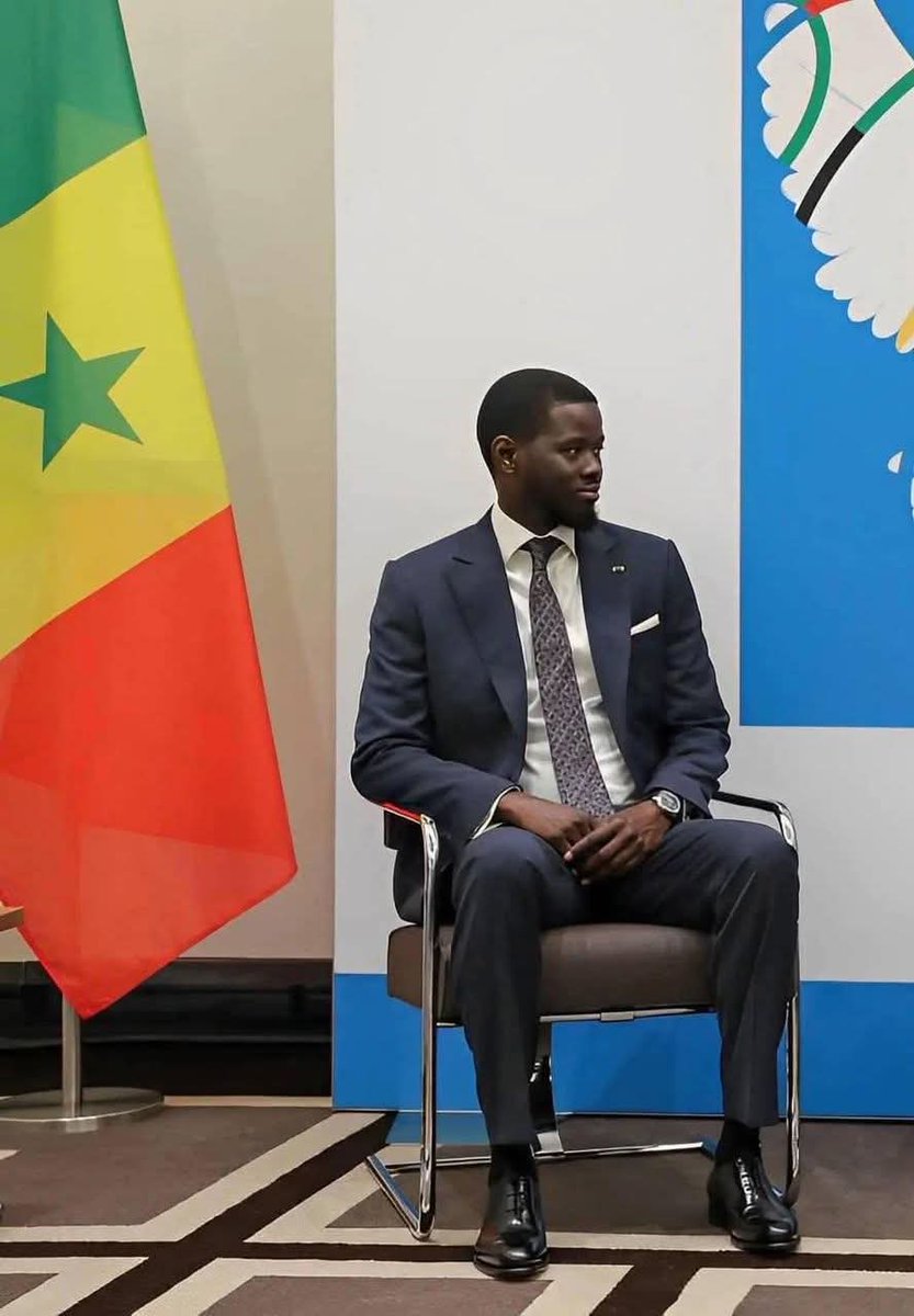 Ils se contentaient de dessert néocolonial qui les rendait heureux et maintenait le peuple malheureux. Nous transformons radicalement les relations entre le Sénégal et le reste du monde pour sortir le peuple de la précarité. 
GMS,