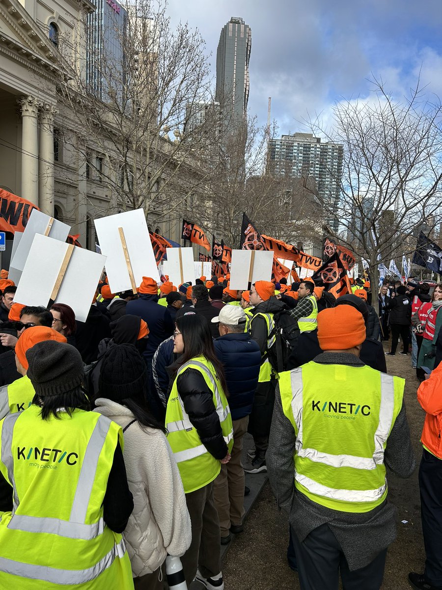 Up the mighty <a href="/TWUVicTas/">TWU Vic/Tas</a> <a href="/transportworker/">TWU</a> ✊