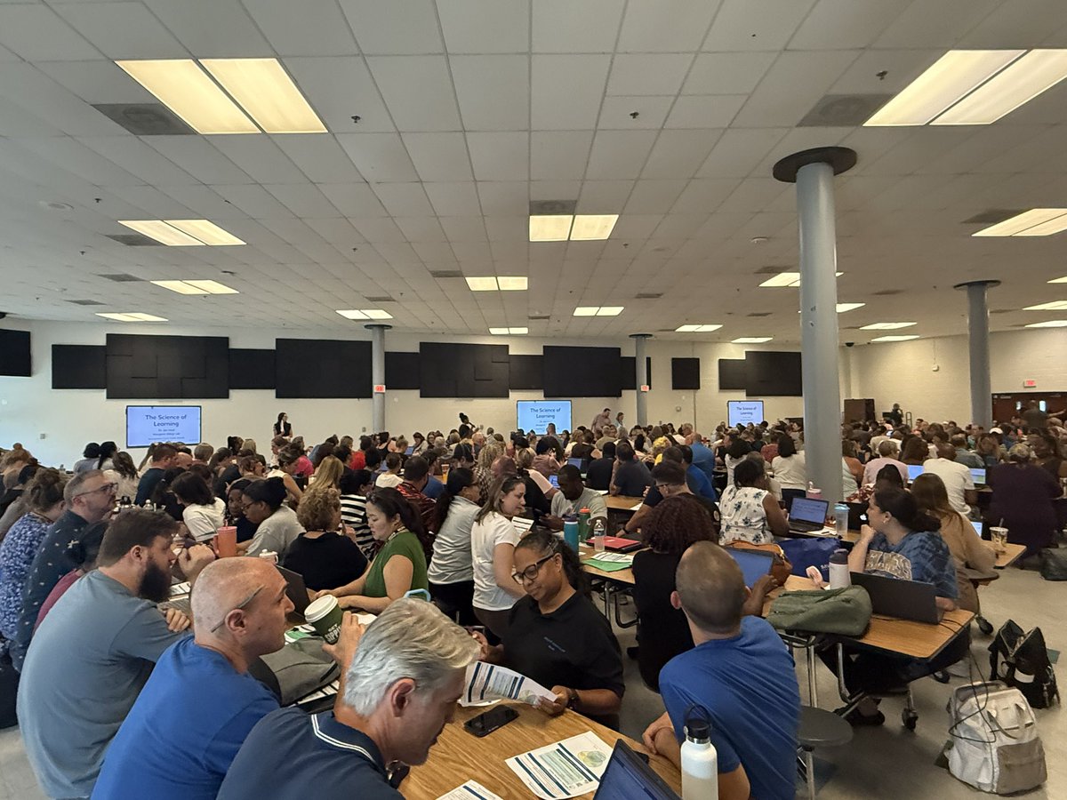 CaraGrant11's tweet image. 🧠💡 Science of Learning in action!
Today’s professional learning = modeling how minds receive, process &amp;amp; retain.
Because great teaching isn’t magic—it’s brain-based. #ScienceOfLearning
@MCPS 
@SHAPEAmerica 
@PK12Curriculum 
@MCPSHPE 
@MdPublicSchools