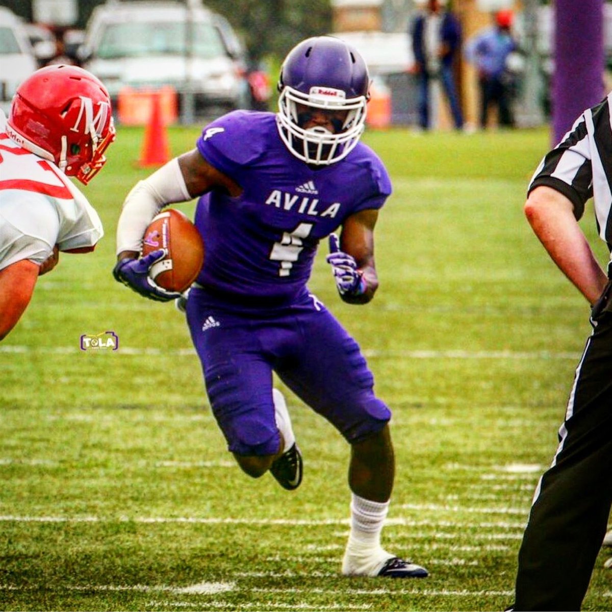 Derrick “DJ” Streeter Jr (@djstreeter_) on Twitter photo After a great conversation with <a href="/TheCoachCoty/">D.Coty</a> , I'm blessed to receive my first offer from Avila University!!🟣⚪️#AGTG #GoEagles
<a href="/Hawks4Football/">Hillcrest Hawks Football 🏈</a> <a href="/KoachWeaver/">Coach Kyran Weaver</a> <a href="/AllenTrieu/">Allen Trieu</a> <a href="/EDGYTIM/">Timothy “EDGYTIM” OHalloran</a> <a href="/PrepRedzoneIL/">Prep Redzone Illinois</a> After a great conversation with <a href="/TheCoachCoty/">D.Coty</a> , I'm blessed to receive my first offer from Avila University!!🟣⚪️#AGTG #GoEagles
<a href="/Hawks4Football/">Hillcrest Hawks Football 🏈</a> <a href="/KoachWeaver/">Coach Kyran Weaver</a> <a href="/AllenTrieu/">Allen Trieu</a> <a href="/EDGYTIM/">Timothy “EDGYTIM” OHalloran</a> <a href="/PrepRedzoneIL/">Prep Redzone Illinois</a>