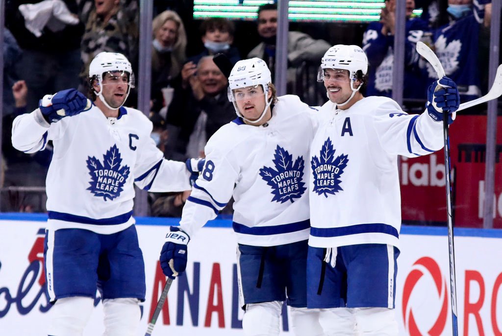 AdnacOil's tweet image. Can we just fast forward to the Cup Finals