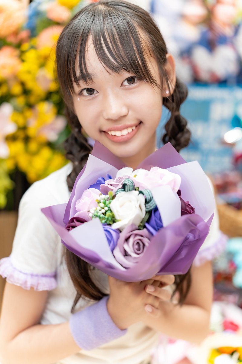 hiyoriページ shiori (@shiori__.______n) • Threads, Say more