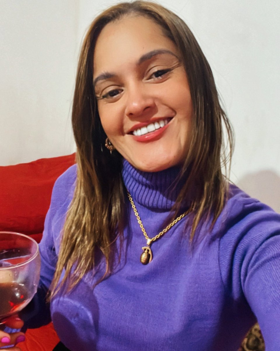 Davozroucka's tweet photo. Frio 🥶 e vinho 🍷 = 😁🫶🏼 https://t.co/Hq5MFwvmB6