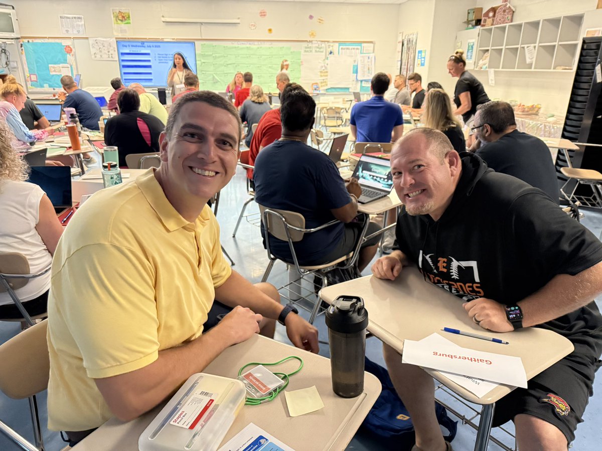 CaraGrant11's tweet image. Big thanks to our incredible 
APs &amp;amp; Principals 4 joining us 
2 learn, lead, &amp;amp; level up standards-based Health Ed &amp;amp; PE at Secondary Leadership PL! 🙌💪 #LeadershipMatters 
@MCPS 
@MCAAPMD 
@SHAPEAmerica 
@PK12Curriculum 
@MCPSHPE 
@farquharms 
@GaithersburgHS 
@CraigStaton2