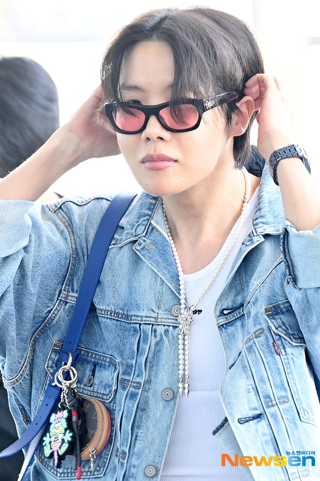 PHOTO】BTSのJ-HOPE「ロラパルーザ・ベルリン」のためドイツへ出国