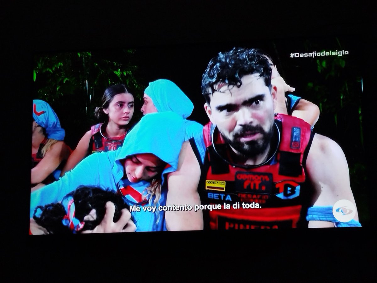 El único que sacó a Pineda del Desafío fue su mismo capitán Abraham. 
#DesafioDelSiglo
