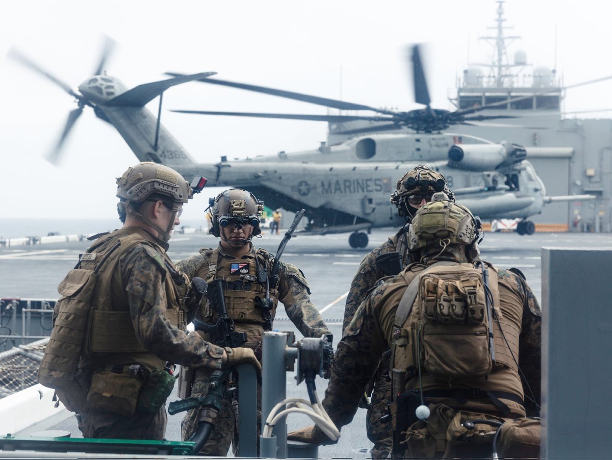 ColdJasonMF's tweet image. 🇺🇸US Marine Force Recon

#military #tactical #specialforces #usarmy #marine #solider #meu